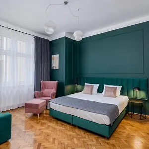Wawel Boutique - Old Town Aparthotel Krakau