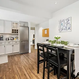 https://comfortable-vacation-home-close-to-ubc.richmond-hotels.com